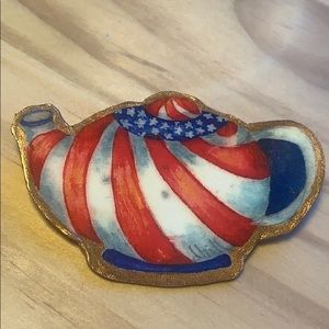 A Work of Heart by D.Hill American Flag teapot pin